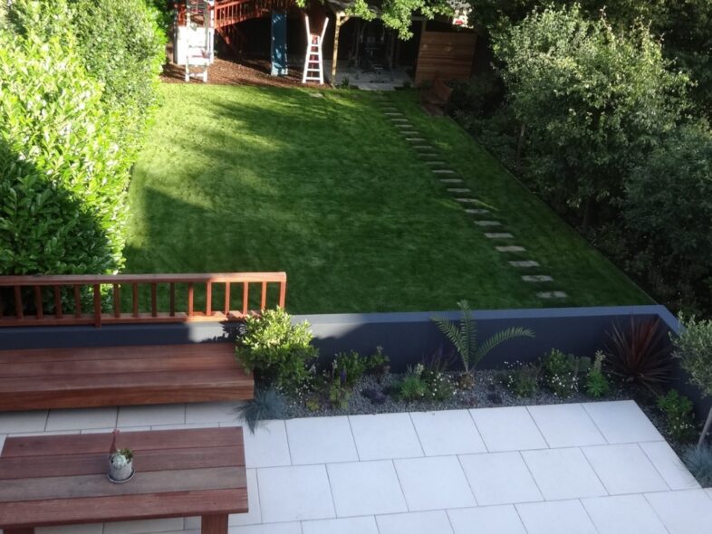 Large garden renovation in Banstead – London Hard Landscapes